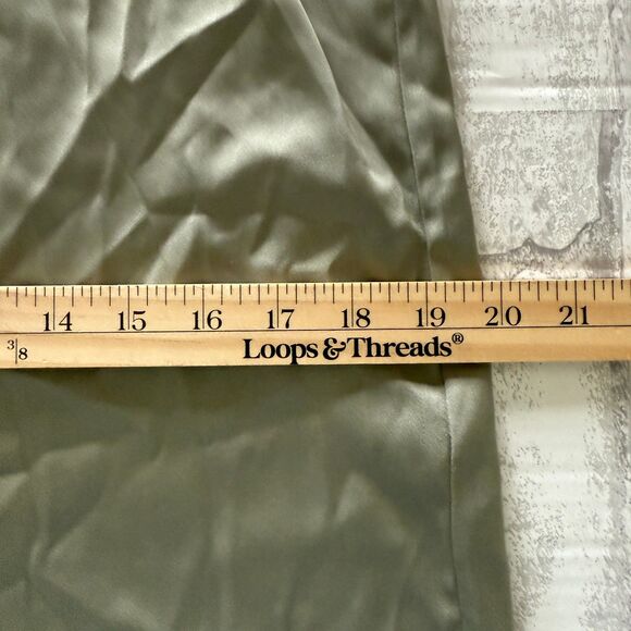 Quince Seagrass Washable Stretch Silk Tank Top Womens Silk Blend Sz M - Picture 8 of 9